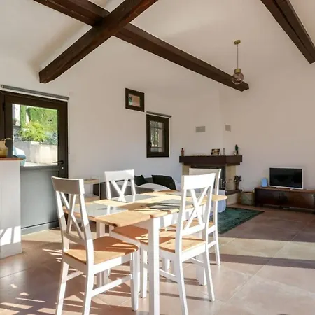 Furnished House Holiday home *